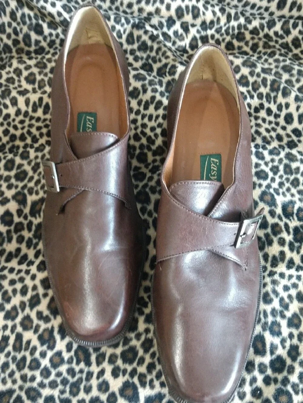 Easy Spirit Women's Brown Leather Buckle Loafers
